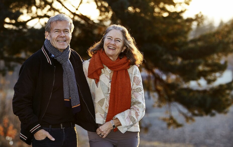 <b>FORELSKET I ET TRE:</b> – Vi gikk på ski forbi dette treet og drømte om å etablere oss her, forteller Anne og Per Arne. <b>FORELSKET I ET TRE:</b> – Vi gikk på ski forbi dette treet og drømte om å etablere oss her, forteller Anne og Per Arne.