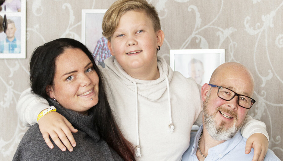 Godt samarbeid: Sander skulle ikke lide etter samlivsbruddet, og foreldrene, Linn og Kent, har gjort alt som står i deres makt for at hverdagen hans skal bli best mulig. Blant annet bor de i samme hus og feirer jul sammen. Godt samarbeid: Sander skulle ikke lide etter samlivsbruddet, og foreldrene, Linn og Kent, har gjort alt som står i deres makt for at hverdagen hans skal bli best mulig. Blant annet bor de i samme hus og feirer jul sammen.