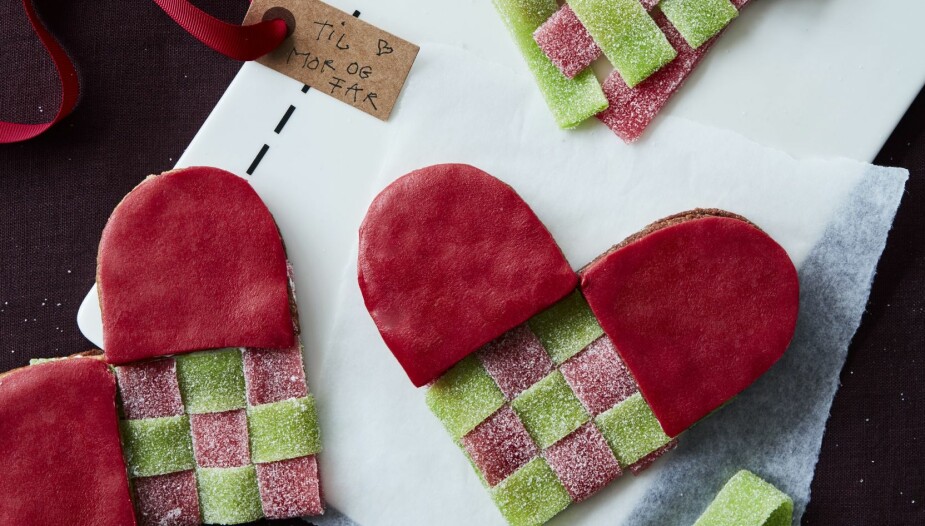 HJERTER: Nostalgisk utforming av julegodteri. Kommer garantert til å imponere! HJERTER: Nostalgisk utforming av julegodteri. Kommer garantert til å imponere!