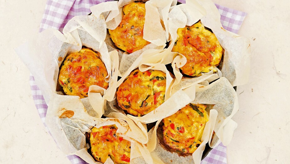 LAVKARBO-MUFFINS: Oppskriften er fra "Lavkarbo – husmannskost" av Anna Hallen, Lille Måne Forlag. LAVKARBO-MUFFINS: Oppskriften er fra "Lavkarbo – husmannskost" av Anna Hallen, Lille Måne Forlag.
