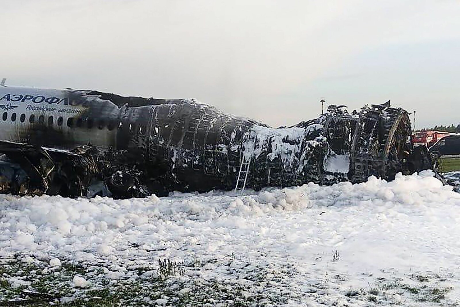 <b>UTBRENT:</b> De omkomne passasjerene satt alle i den aktre delen av flykroppen som ble slukt av brann under nødlandingen i Moskva i fjor.