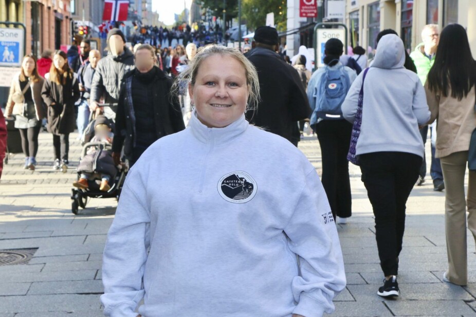<b>LIVREDD:</b> Første gang Siw delte ut klær til hjemløse og narkomane, var hun livredd. Hun begynte her, i bunnen av Karl Johans gate i Oslo, og gikk alene rundt en hel dag og en hel natt. Det ble starten på noe stort.