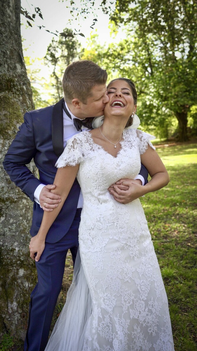 LYKKELIG SJANSESPILL: Sara og Joakim stolte på ekspertene i TVNorges «Gift ved første blikk», og giftet seg første gangen de møtte hverandre i september 2018.