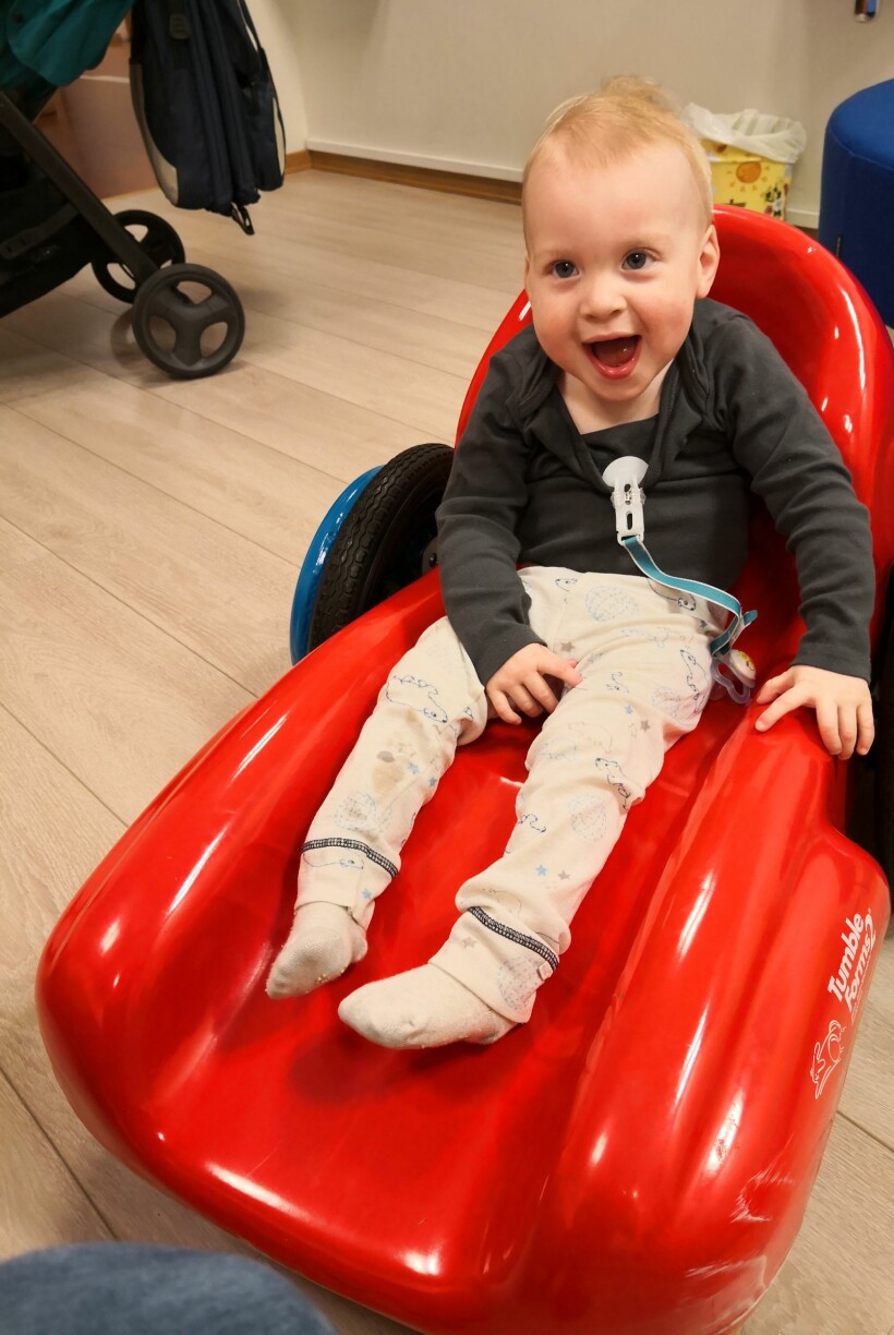 GLAD GUTT: Det var tøft å få bekreftet diagnosen celebral parese, og Dexters mamma har slitt med skyldfølelse.