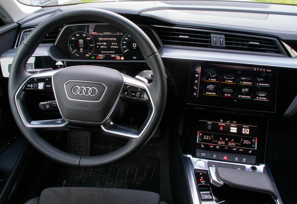 <b>SOLID:</b> Finish og kvalitetsfølelse er på vanlig høyt Audi-nivå.