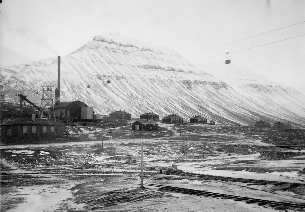 <b>SVENSK BOSETTING:</b> Svenskene som holdt til i Svea på Svalbard, syntes øygruppen fortsatt skulle være ingenmanns-land.