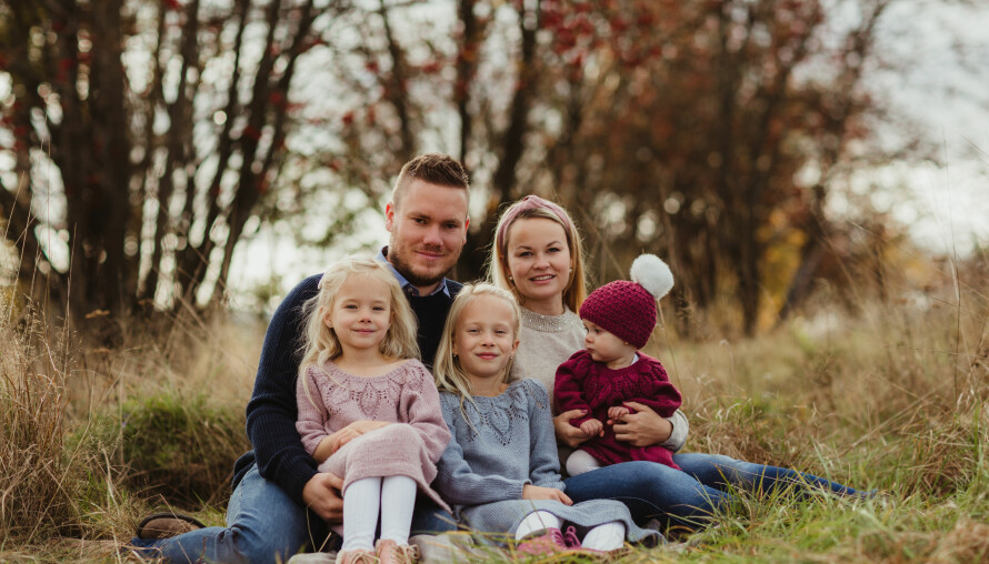 TRE TØFFE GRAVIDITETER: Linda Charleene legger ikke skjul på at veien til å få en familie på fem har vært tøff.