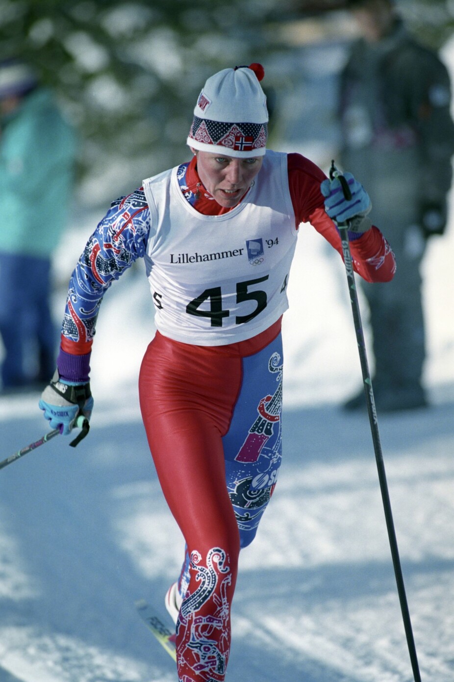 SKI­STJERNE: Anita Moen har vunnet syv stafettmedaljer i VM og OL. I 2017 var hun også deltager i «Mesternes mester» på NRK. Her under OL i Lillehammer i 1994.
