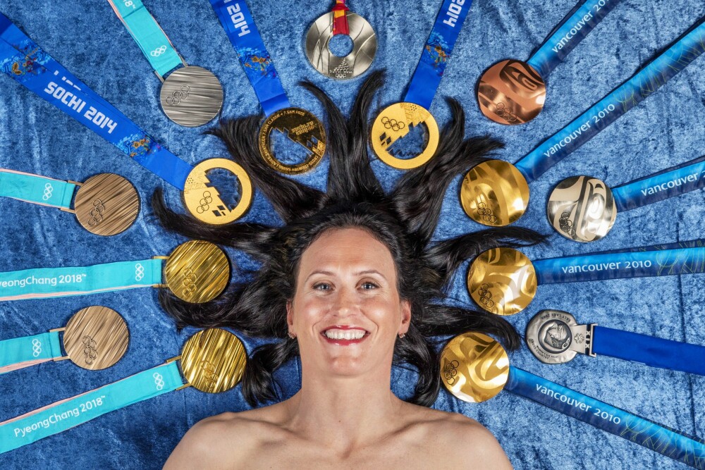 RINGEN SLUTTET: Marit la opp etter sesonslutt i 2018. Her med alle sine OL-medaljer – 15 i tallet.