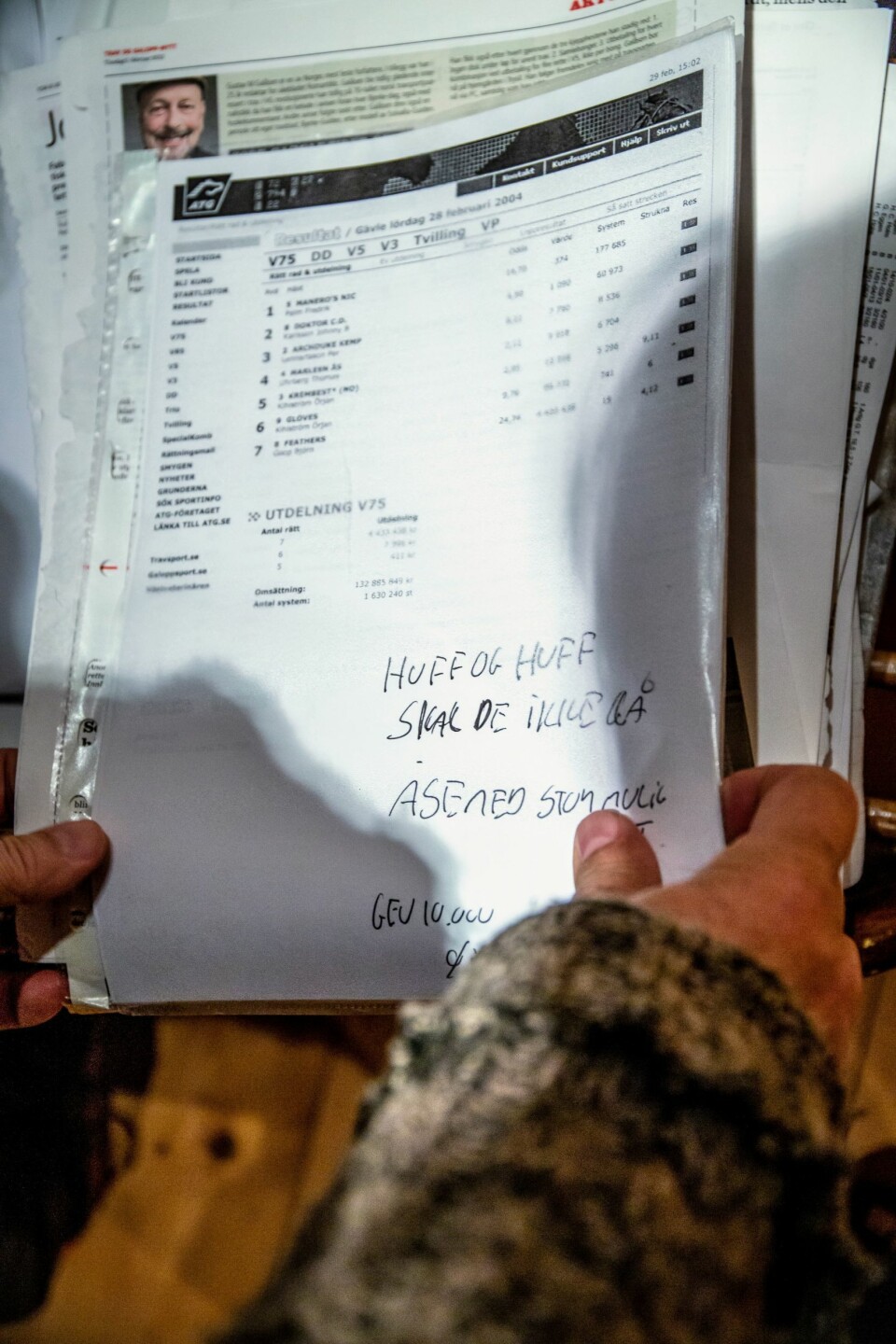 «UTURSBOKEN»: Denne inneholder mer uflaks enn en fredag den trettende i årets trettende måned.