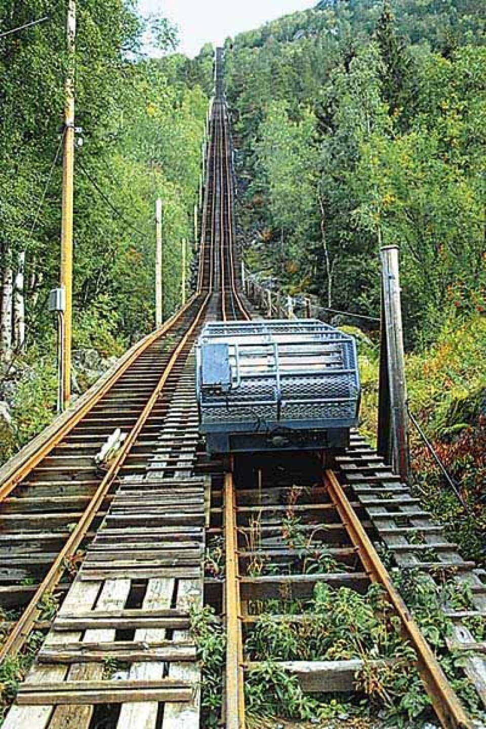 VOGNENE: I dag er vognene fjernet. Dette bildet er tatt like før banen ble lagt ned for godt.