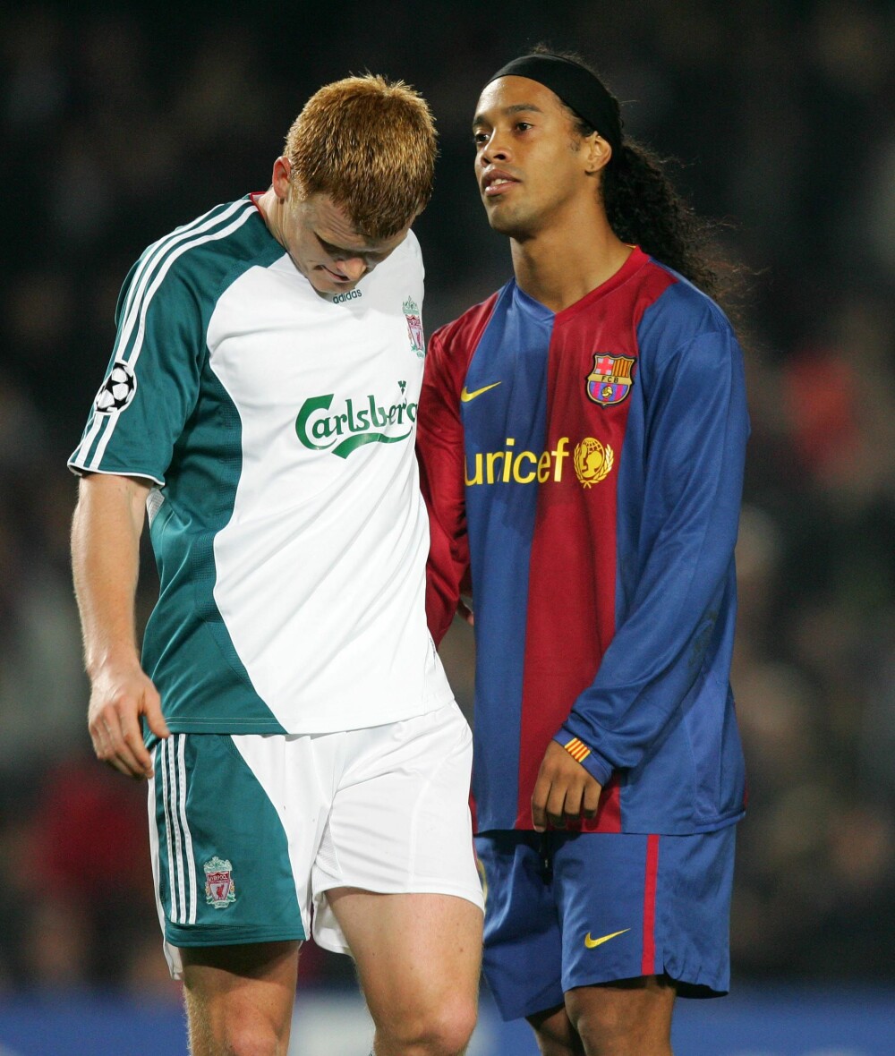 <b>TAP PÅ TAP:</b> Norske John Arne Riise (t.v.) og brasilianske Ronaldinho er to av stjernene som har ramlet ned i økonomisk rot etter karrieren, her i kamp mellom Liverpool og Barcelona i 2007.