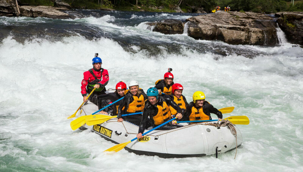 YESSS! Rafting er et skikkelig adrenalin-kikk, og det kan du prøve flere steder.