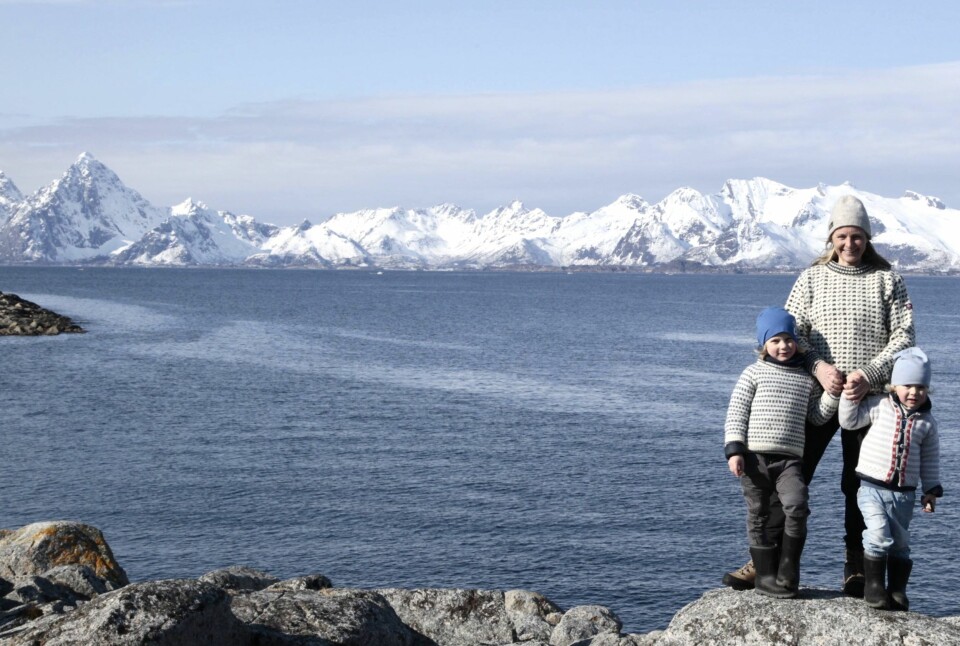 FEBRUAR 2019: Det startet med å ville bo noen måneder i et fiskevær i nord, men en kort periode har nå blitt til 1,5 år.