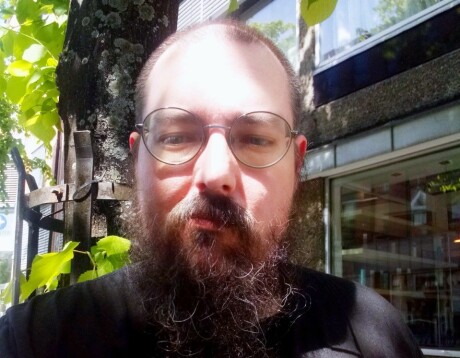 BDSM-ER: Arild Balog er hedonist, BDSM-er, og definerer seg som sadist og dominant. Han var med på å starte Val Eyja, Vestre Viken BDSM-forening.