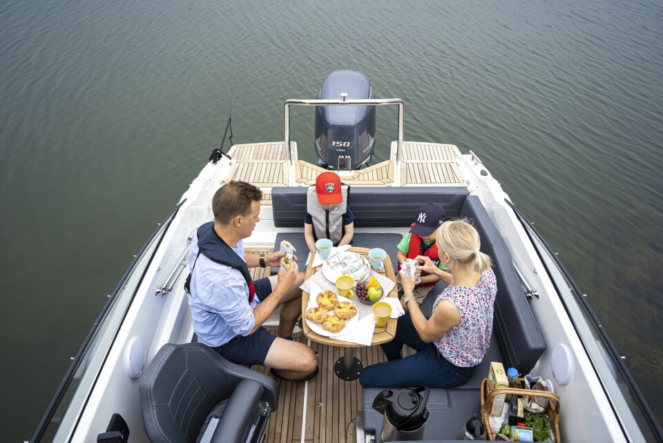 KOMBINASJON: I cockpit er det gode sitteplasser og god bevegelsesfrihet.