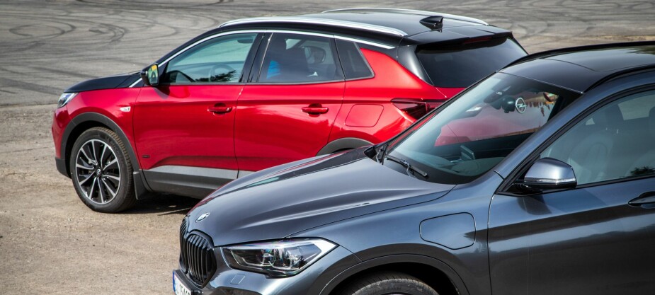 <b>ET UMAKE PAR:</b> Prestisjebilen fra BMW møter Opels tysk-franske folkedragster.