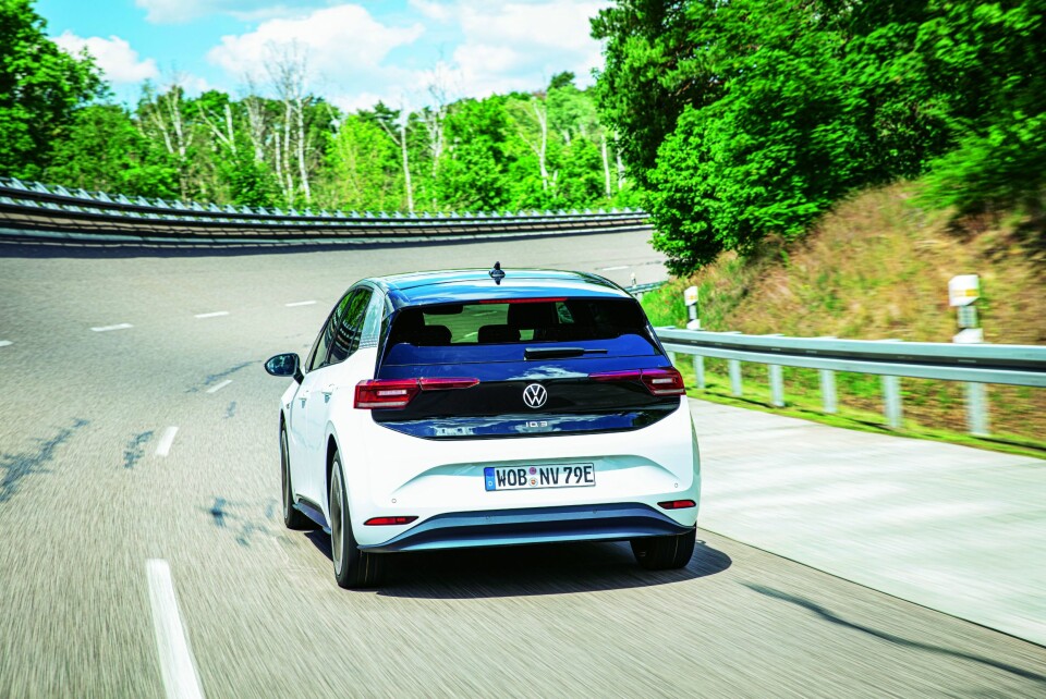 KOMPAKT: Som en Golf, men mer innvendig plass. 426 centimeter lang, 155 centimeter høy og akselavstand på hele 277 centimeter.