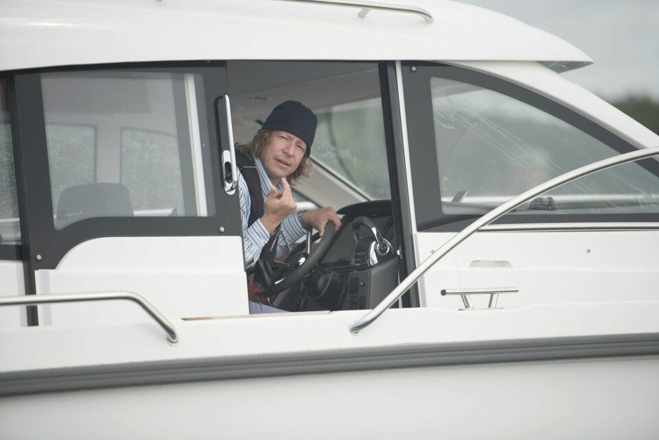 SMART: Den lille døren ved førerplass gjør det enkelt å komme ut ved tillegging.