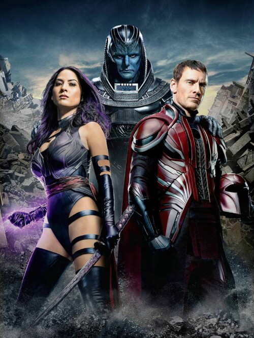<b>MINIMAL BEKLEDNING:</b> Olivia Munn (altså til venstre …) som Psylocke i filmen «X-Men Apocalypse». 