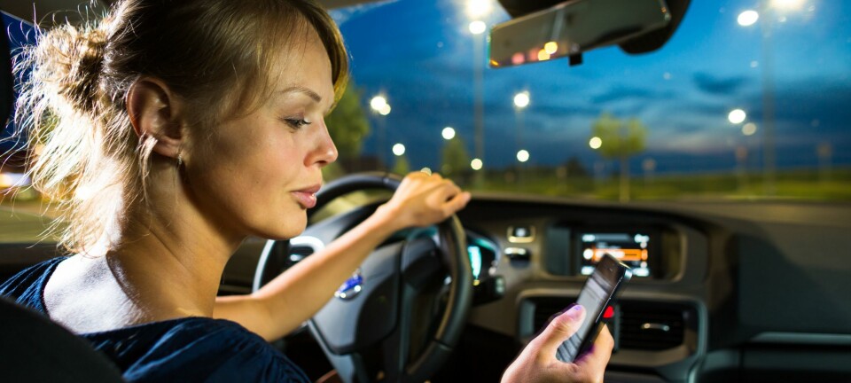 Sjalu står jeg og ser min eksmann og hans nye flamme pusse opp stuen vi en gang delte