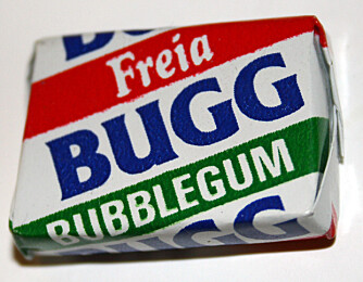 <b>TYGGIS:</b> Bugg dukket opp på slutten av 1970-tallet. Puttet man to i munnen, var det så vidt man klarte å tygge. (Foto: Wikimedia).