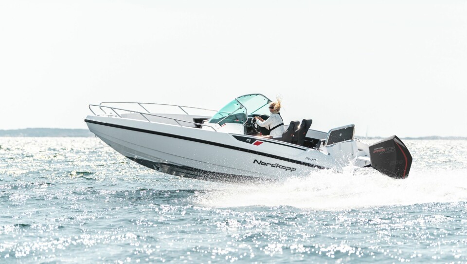 MODERNE KOMBINASJON: De store Nordkapp-modellene kan nyte godt av Mercurys nye V6- og V8-motorer.