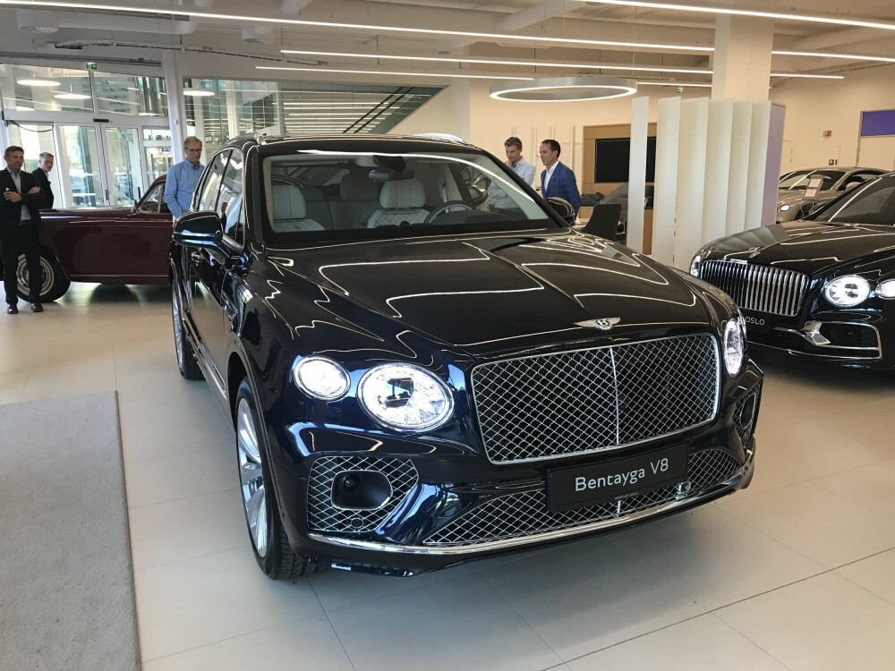 <b>NYE LOKALER:</b> Bentley Oslo er autorisert importør og forhandler av Bentley i Norge. Norgespremieren på oppgraderte Bentayga skjedde i splitter nye lokaler.