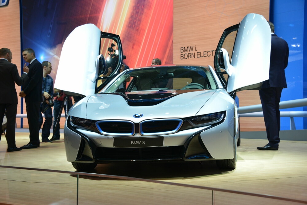 <b>DEBUTEN:</b> BMW i8 hadde verdenspremiere høsten 2013 på Frankfurt-utstillingen. 