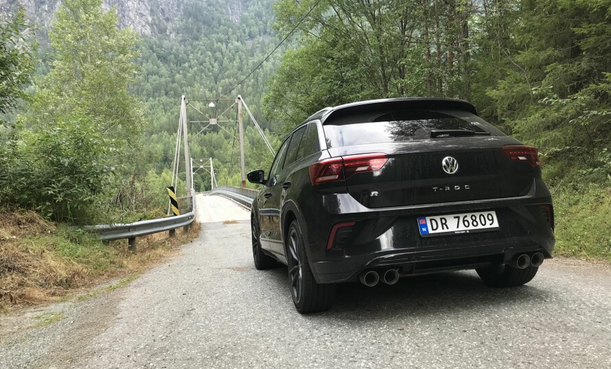 KVIKKAS: R-versjonen av T-Roc er som skapt for gode kjøreopplevelser på norske landeveier.