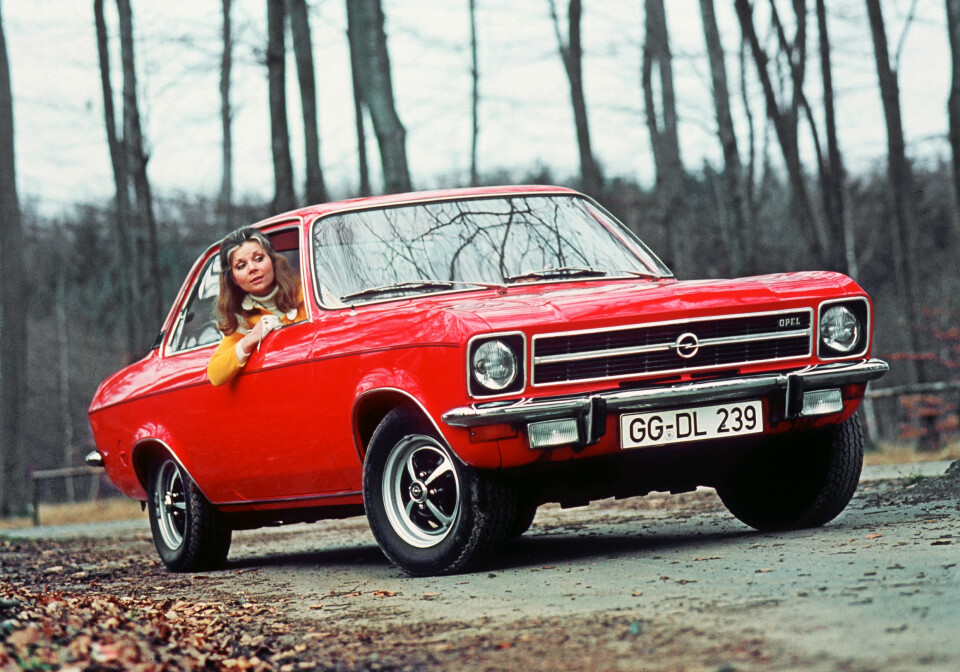 1970: Opel Ascona ble lansert i 1970.
