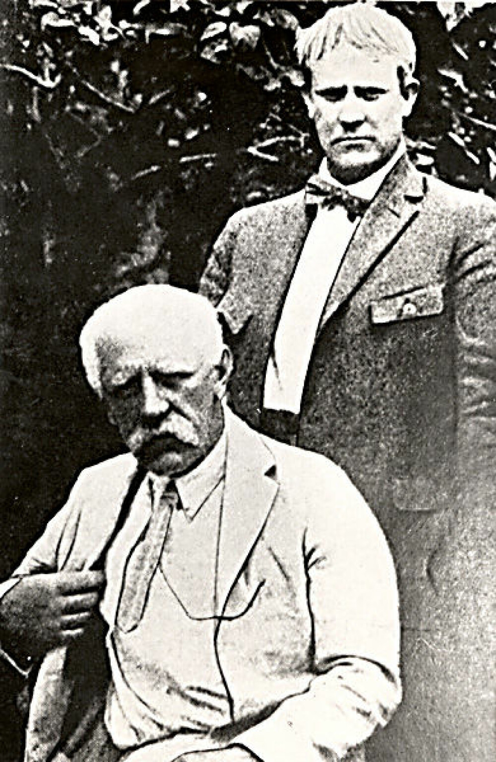 <b>SJEFEN OG HANS HØYRE HÅND:</b> Fridtjof Nansen jobbet tett sammen med Vidkun Quisling under sultkatastrofen i Sovjetunionen.