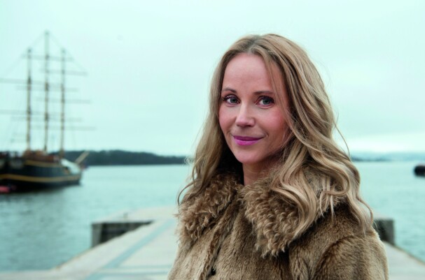 <b>SPILLER KRONPRINSESSE:</b> Sofia Helin spiller kronprinsesse Märtha i serien Atlantic crossing.