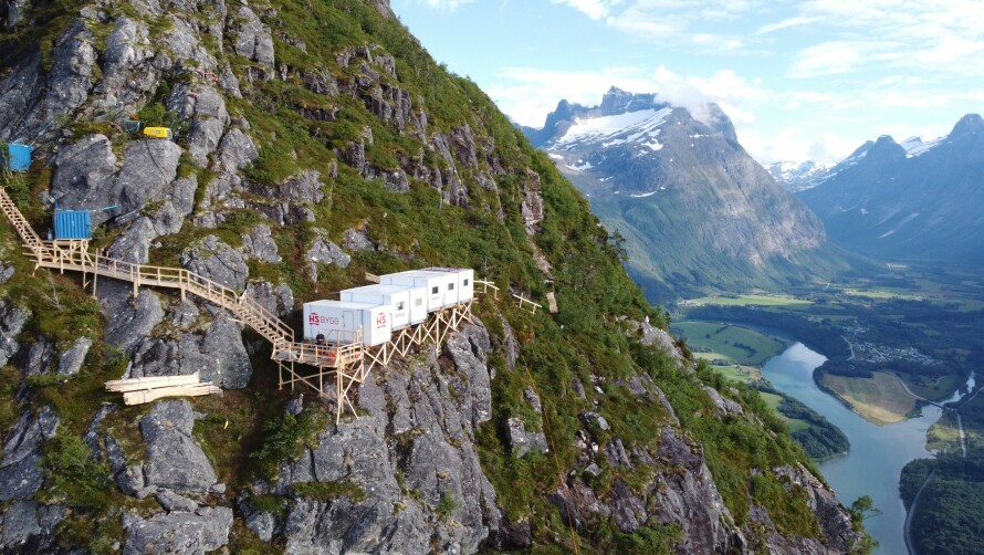 Rigget seg til i fjellveggen