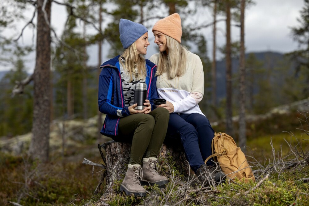 STOR­TRIVES: Jentene valgte å bygge på Turufjell i Flå fordi det er et satsingsområde med store planer om alpinanlegg, gondolbane og flotte langrennsløyper.