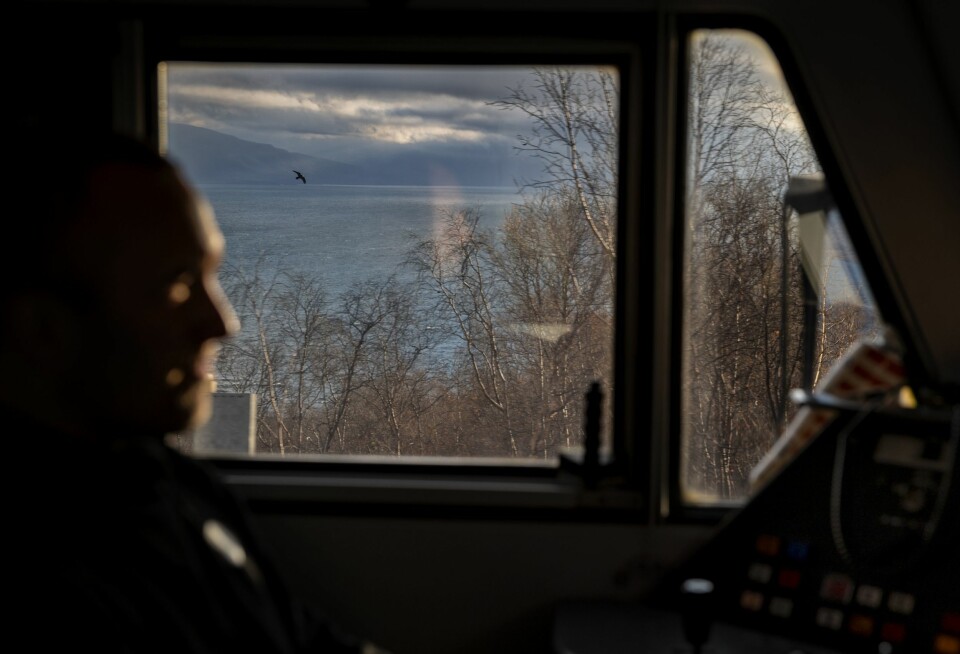 NATURPERLE: Togstrekningen malmtogene kjører på er en av de fineste i verden. Jeg har kjørt tog i mange verdensdeler de siste 32 årene, og strekningen mellom Narvik og Kiruna kommer høyt på lista – kanskje ligger den helt øverst. Her ruller vi gjennom svenske fjell.
