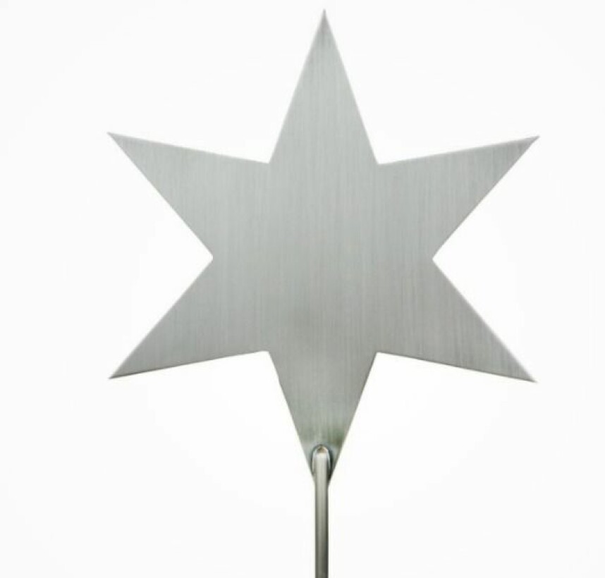 STJERNE TIL 3355 KRONER: David Andersens julestrestjerne koster 3355 kroner. David Andersen startet opp gullsmedforretningen i Oslo i 1876.