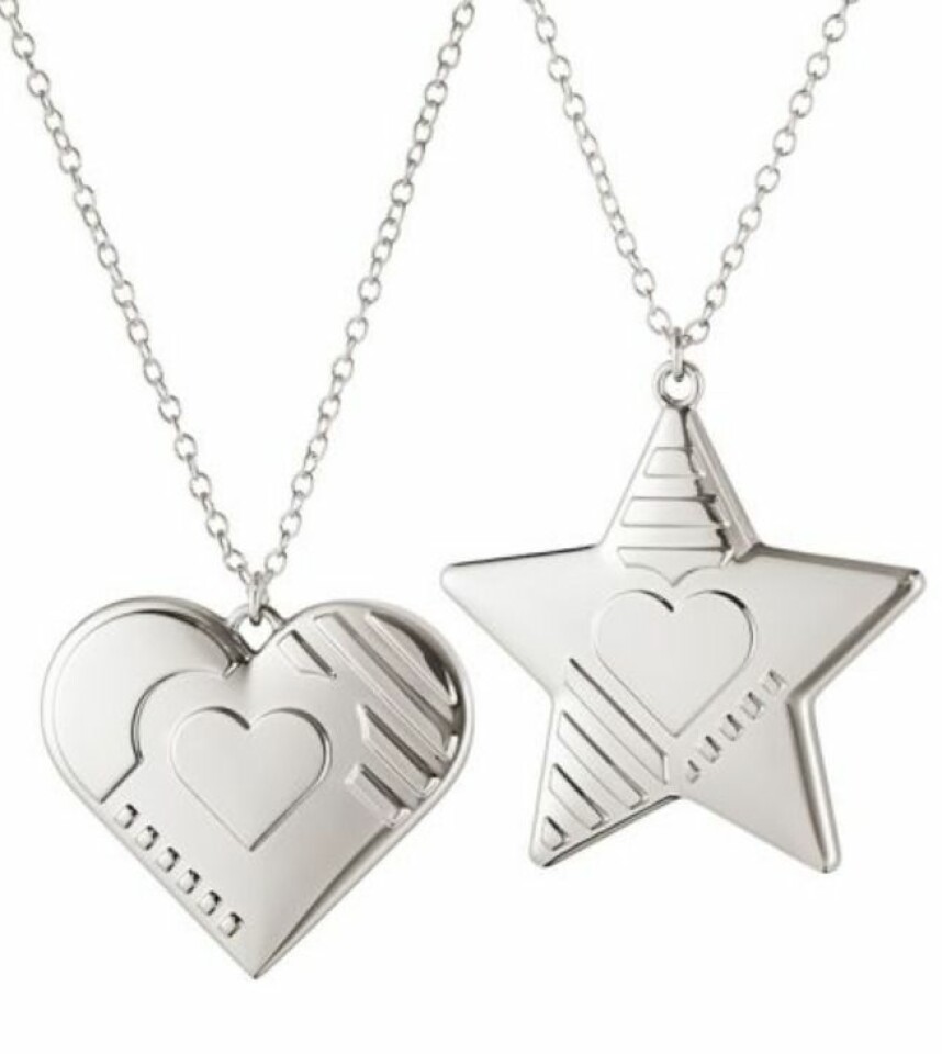 PÅ SALG: Georg Jensen juletrepynt har ordinær pris 1799 kroner.