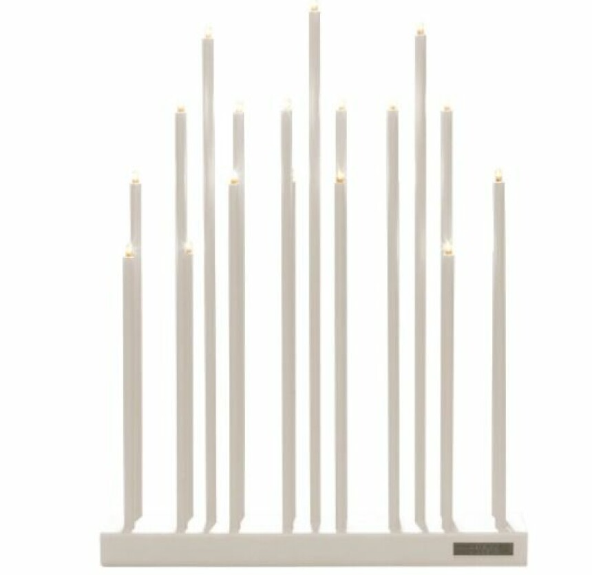 METALL: Elflugan Grande Lysestake, 5405 kroner