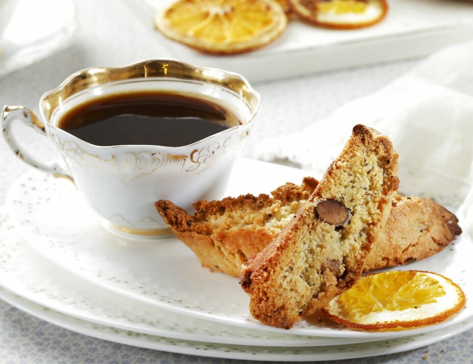 BISCOTTI. BISCOTTI.
