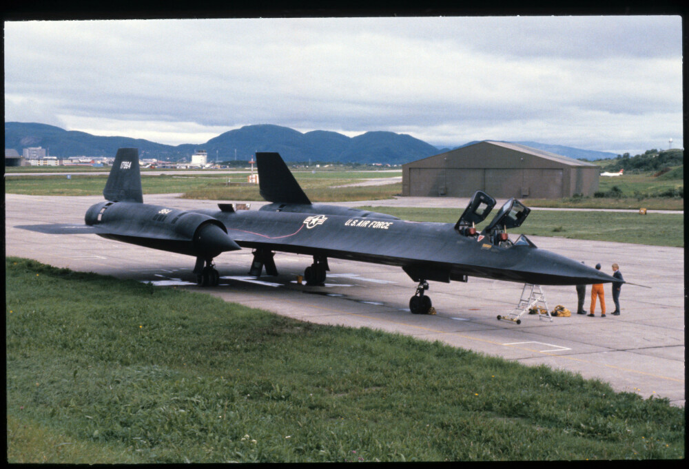 <b>GJEST I NORGE:</b> SR-71 måtte ved fire anledninger foreta tekniske nødlandinger i Norge. Her befinner det seg i Bodø tidlig på 1980-tallet.
