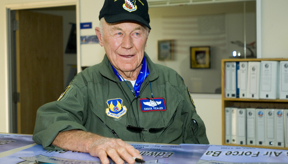 <b>Siste runde:</b> I 2012 fløy den levende legenden Charles E. «Chuck» Yeager for siste gang supersonisk, i en alder av 89 år.