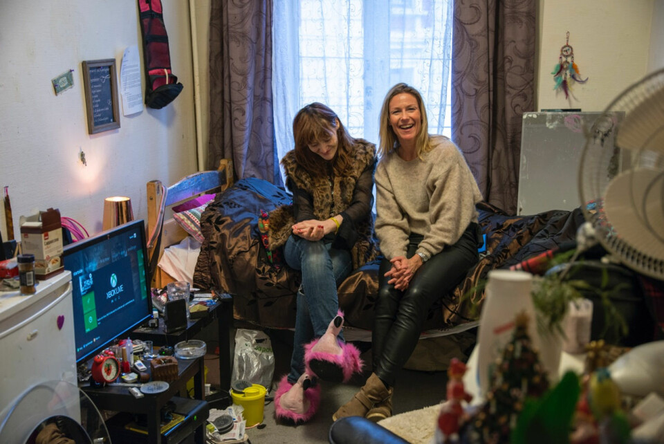 VANSKELIG LIV: Slik bodde Sandra da Helene Sandvig møtte henne i 2016.