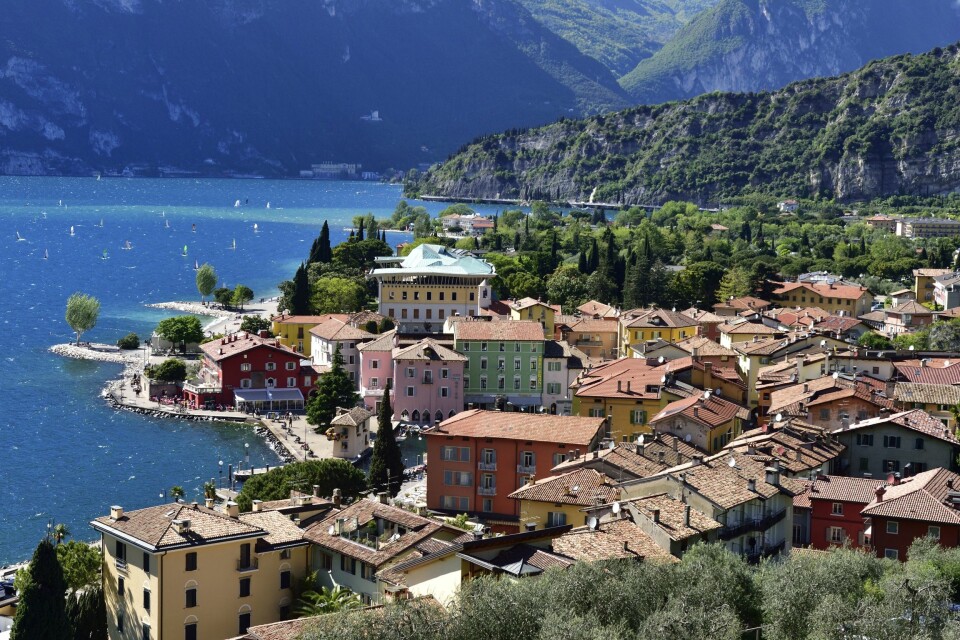 ITALIA: Torbole, Gardasjøen.