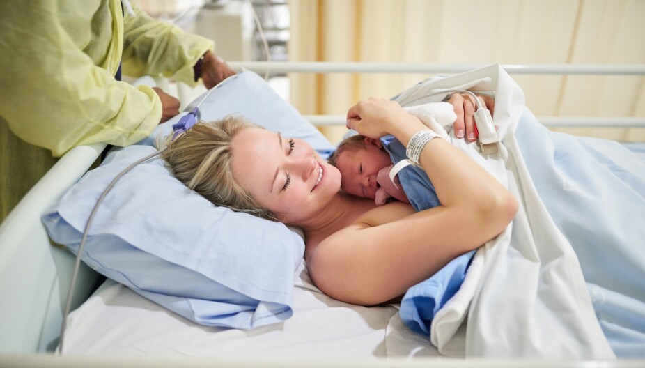 STØRST AV ALT: Kjærlighetshormonet oksytocin hjelper kvinner under fødsel. Stress, derimot, hjelper ikke spesielt godt.