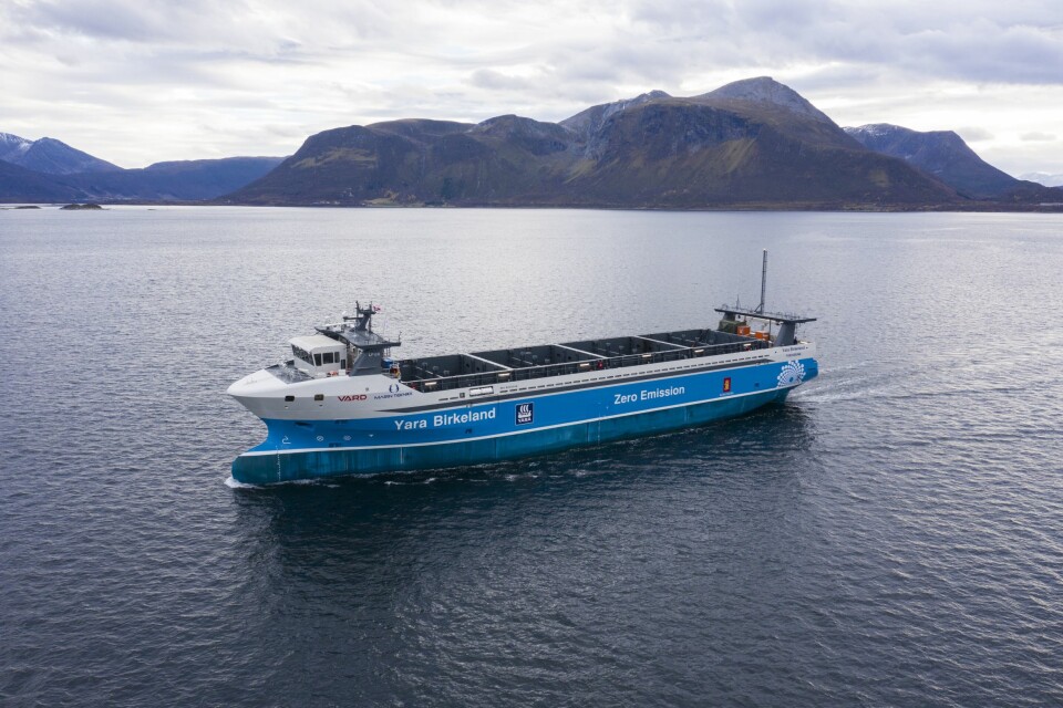 GRØNN TRANSPORT: 79,5 meter lange Yara Birkeland kan frakte 120 containere. Det sparer veinettet for 40 000 transporter årlig.