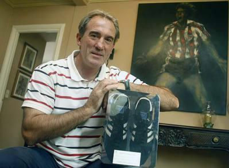 SLAKTEREN FRA BILBAO: Andoni Goikoetxea med støvlene han hadde på beina da han kvestet Diego Maradona, og argentinerens karriere tok en ny retning.