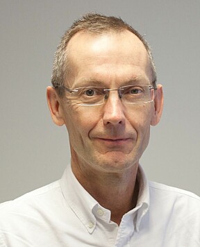 OVERLEGE OG PROFESSOR: Jøran Hjelmesæth.