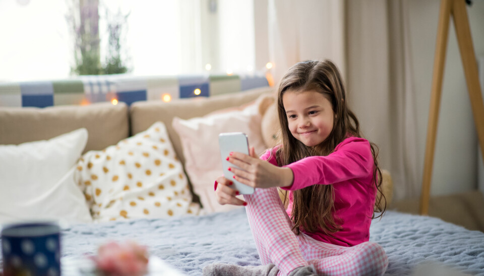 PASS OPP: TIng som tidligere skjedde i skolegården, er i dag ofte flyttet over til den digitale verden.