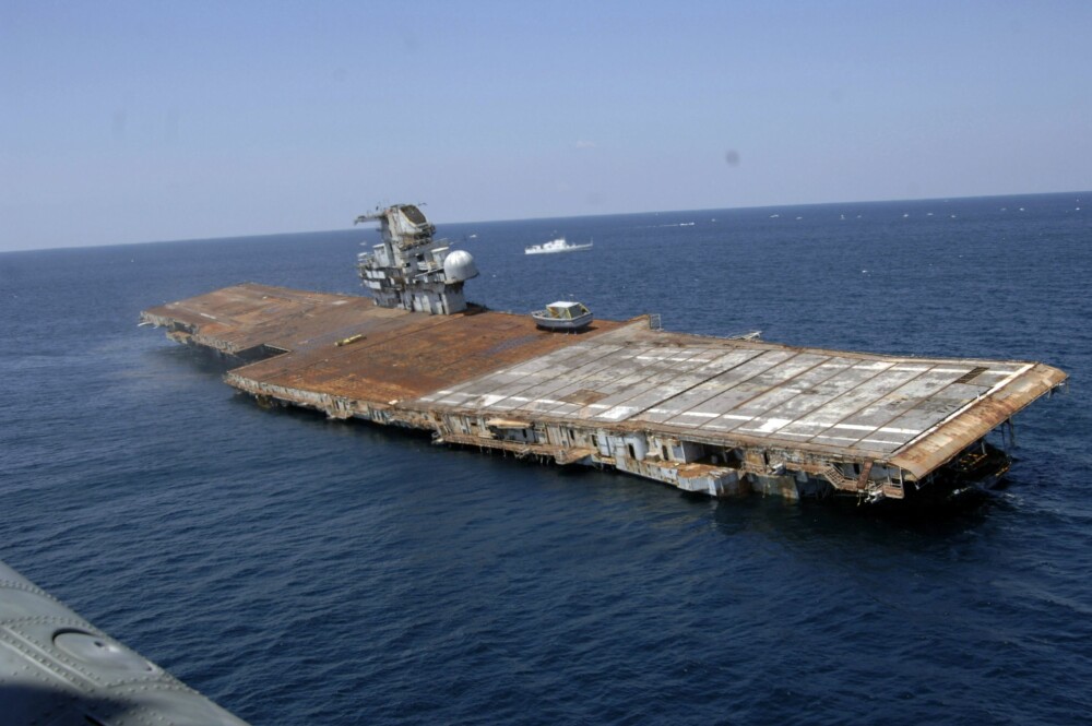 <b>SENKET:</b> USS Oriskany ble senket i 2006 etter å ha ligget og rustet siden midten av 70-tallet. 